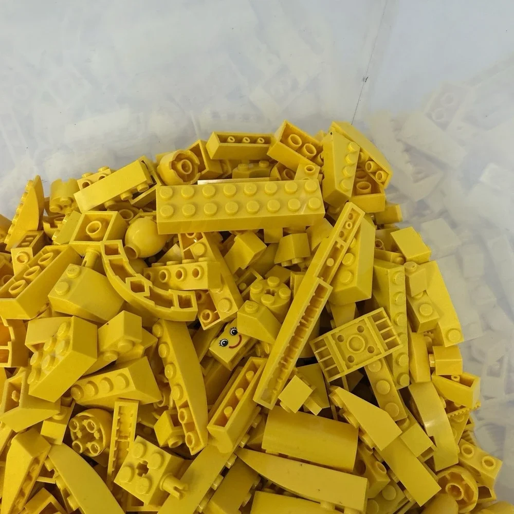 LEGO Yellow Bricks Plates & More Bulk Lot – 2lb 0.2oz‎ Bag Sorted by Color